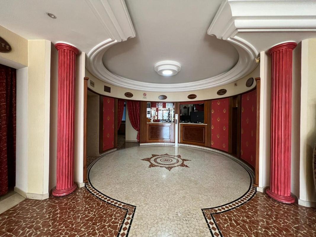 Hotel Tiffany Varcaturo Εξωτερικό φωτογραφία